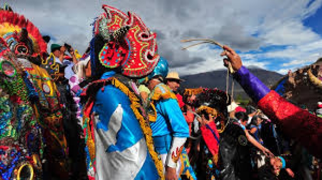 Viaje al carnaval del norte desde Villa Maria