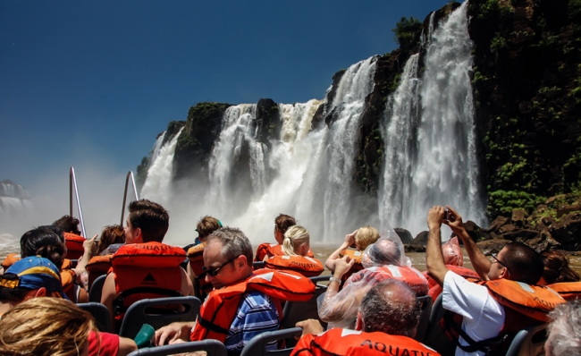 Jabeth Wilson biografía tarifa Viaje a Cataratas del Iguazu en avión desde Cordoba